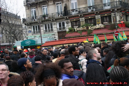 Kamaniok photo Manifestation LKP Paris sur www.kamaniok.com