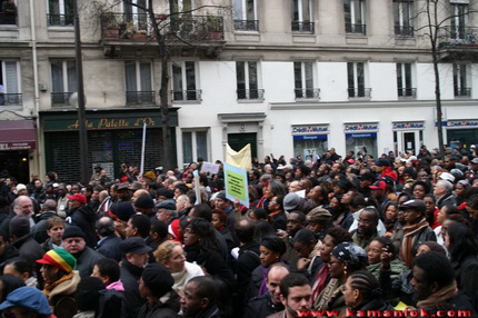  Kamaniok photo Manifestation LKP Paris sur www.kamaniok.com