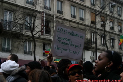  Kamaniok photo Manifestation LKP Paris sur www.kamaniok.com