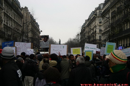 Kamaniok photo Manifestation LKP Paris sur www.kamaniok.com