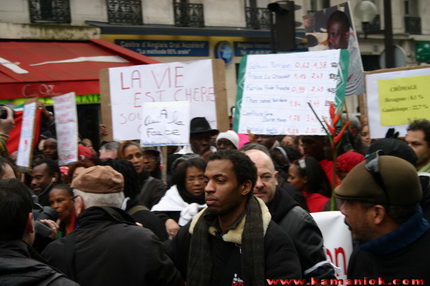 Kamaniok photo Manifestation LKP Paris sur www.kamaniok.com