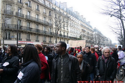  Kamaniok photo Manifestation LKP Paris sur www.kamaniok.com