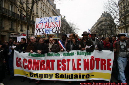  Kamaniok photo Manifestation LKP Paris sur www.kamaniok.com