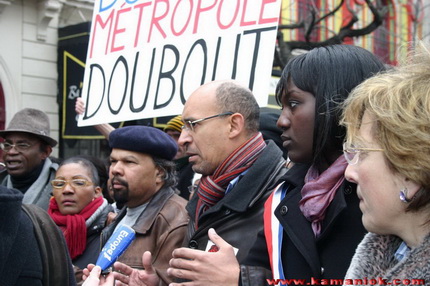  Kamaniok photo Manifestation LKP Paris sur www.kamaniok.com