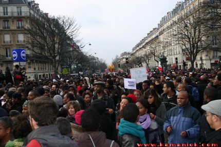  Kamaniok photo Manifestation LKP Paris sur www.kamaniok.com