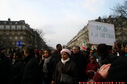  Kamaniok photo Manifestation LKP Paris sur www.kamaniok.com