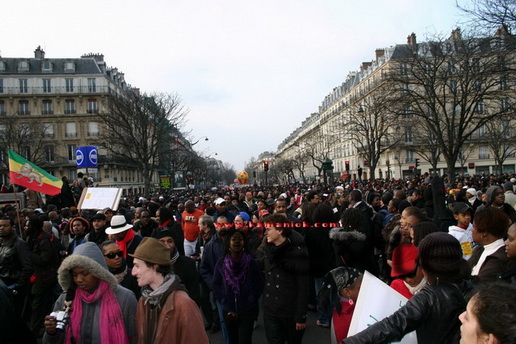  Kamaniok photo Manifestation LKP Paris sur www.kamaniok.com