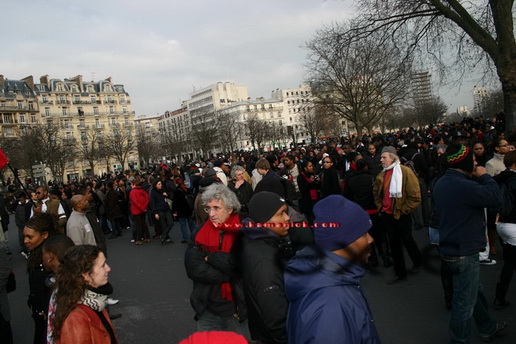  Kamaniok photo Manifestation LKP Paris sur www.kamaniok.com