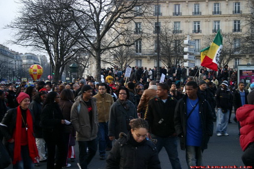  Kamaniok photo Manifestation LKP Paris sur www.kamaniok.com