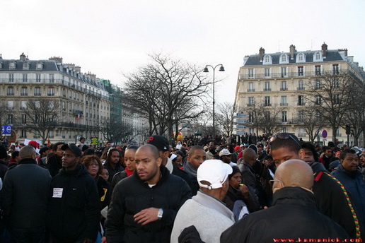  Kamaniok photo Manifestation LKP Paris sur www.kamaniok.com