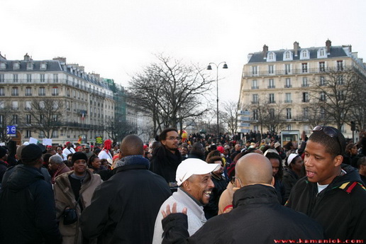  Kamaniok photo Manifestation LKP Paris sur www.kamaniok.com