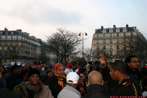  Kamaniok photo Manifestation LKP Paris sur www.kamaniok.com
