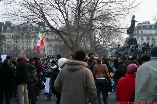  Kamaniok photo Manifestation LKP Paris sur www.kamaniok.com