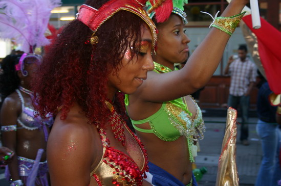 Les meilleurs photo du carnaval de Londres sur www.kamaniok.com