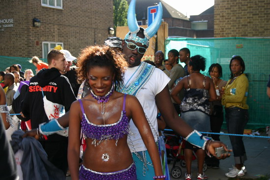 Les meilleurs photo du carnaval de Londres sur www.kamaniok.com