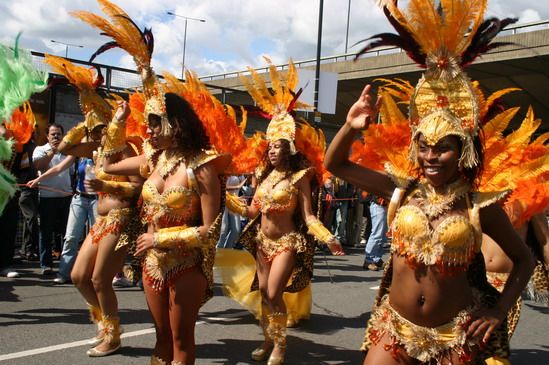 Les meilleurs photo du carnaval de Londres sur www.kamaniok.com