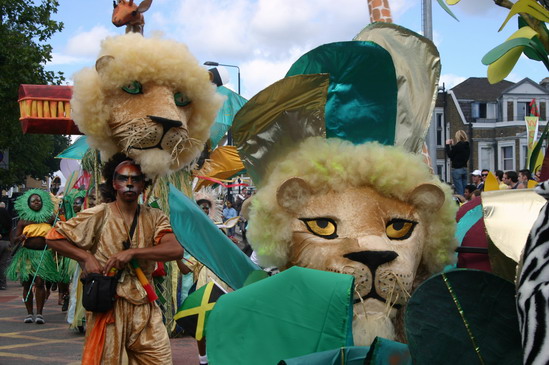 Les meilleurs photo du carnaval de Londres sur www.kamaniok.com
