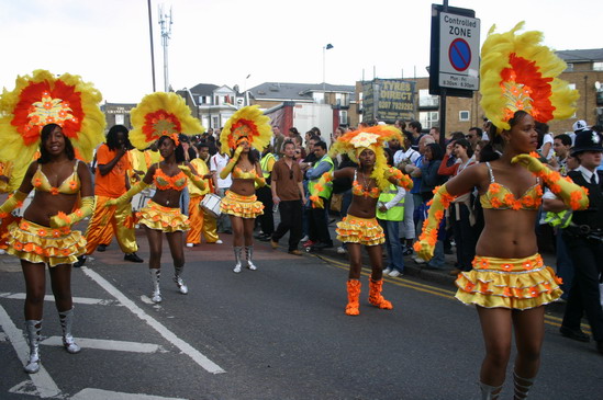 Les meilleurs photo du carnaval de Londres sur www.kamaniok.com