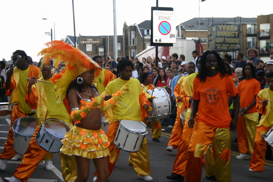 Les meilleurs photo du carnaval de Londres sur www.kamaniok.com