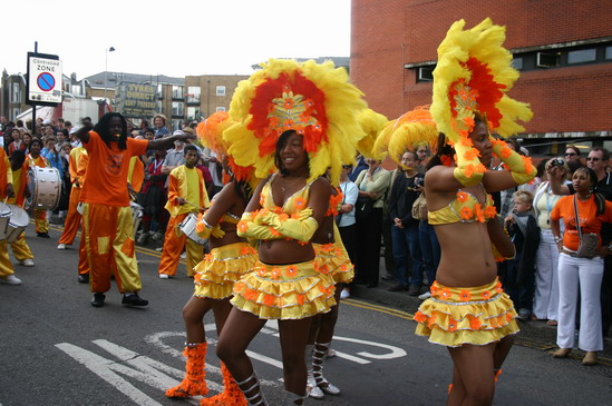 Les meilleurs photo du carnaval de Londres sur www.kamaniok.com