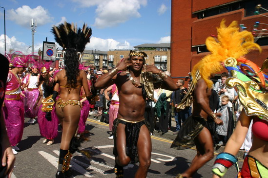 Les meilleurs photo du carnaval de Londres sur www.kamaniok.com