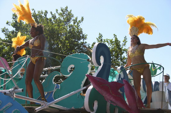 Les meilleurs photo du carnaval de Londres sur www.kamaniok.com