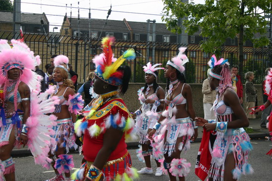 Les meilleurs photo du carnaval de Londres sur www.kamaniok.com
