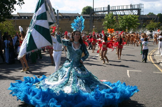 Les meilleurs photo du carnaval de Londres sur www.kamaniok.com