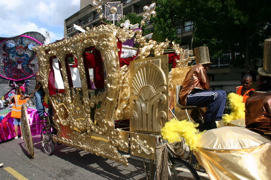 Les meilleurs photo du carnaval de Londres sur www.kamaniok.com
