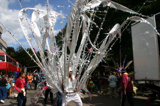 Les meilleurs photo du carnaval de Londres sur www.kamaniok.com