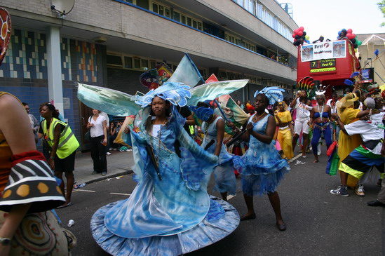 Les meilleurs photo du carnaval de Londres sur www.kamaniok.com