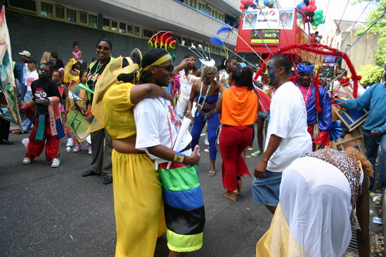 Les meilleurs photo du carnaval de Londres sur www.kamaniok.com