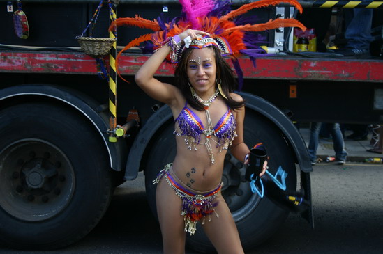 Les meilleurs photo du carnaval de Londres sur www.kamaniok.com