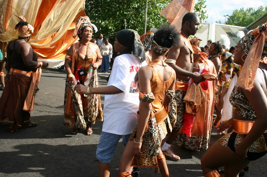 Les meilleurs photo du carnaval de Londres sur www.kamaniok.com