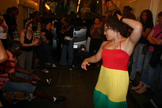 Les meilleurs photo du carnaval de Paris sur www.kamaniok.com