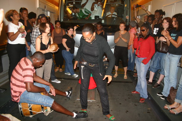 Les meilleurs photo du carnaval de Paris sur www.kamaniok.com