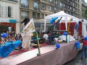 Les meilleurs photo du carnaval de Paris sur www.kamaniok.com