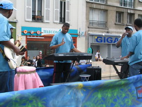 Les meilleurs photo du carnaval de Paris sur www.kamaniok.com