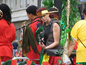 Les meilleurs photo du carnaval de Paris sur www.kamaniok.com