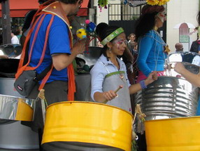 Les meilleurs photo du carnaval de Paris sur www.kamaniok.com