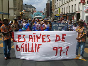 Les meilleurs photo du carnaval de Paris sur www.kamaniok.com