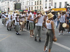 Les meilleurs photo du carnaval de Paris sur www.kamaniok.com