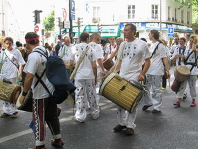 Les meilleurs photo du carnaval de Paris sur www.kamaniok.com