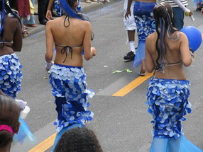 Les meilleurs photo du carnaval de Paris sur www.kamaniok.com