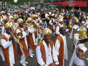 Les meilleurs photo du carnaval de Paris sur www.kamaniok.com