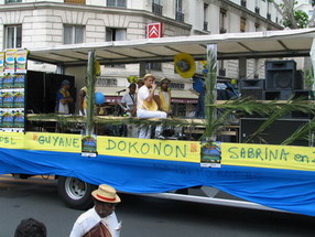 Les meilleurs photo du carnaval de Paris sur www.kamaniok.com