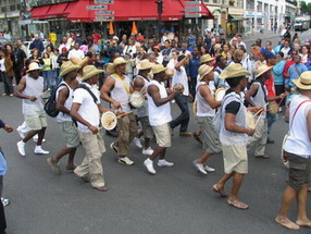 Les meilleurs photo du carnaval de Paris sur www.kamaniok.com