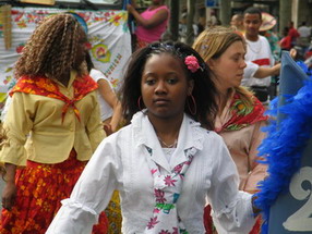 Les meilleurs photo du carnaval de Paris sur www.kamaniok.com