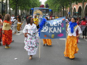 Les meilleurs photo du carnaval de Paris sur www.kamaniok.com