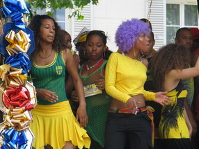 Les meilleurs photo du carnaval de Paris sur www.kamaniok.com